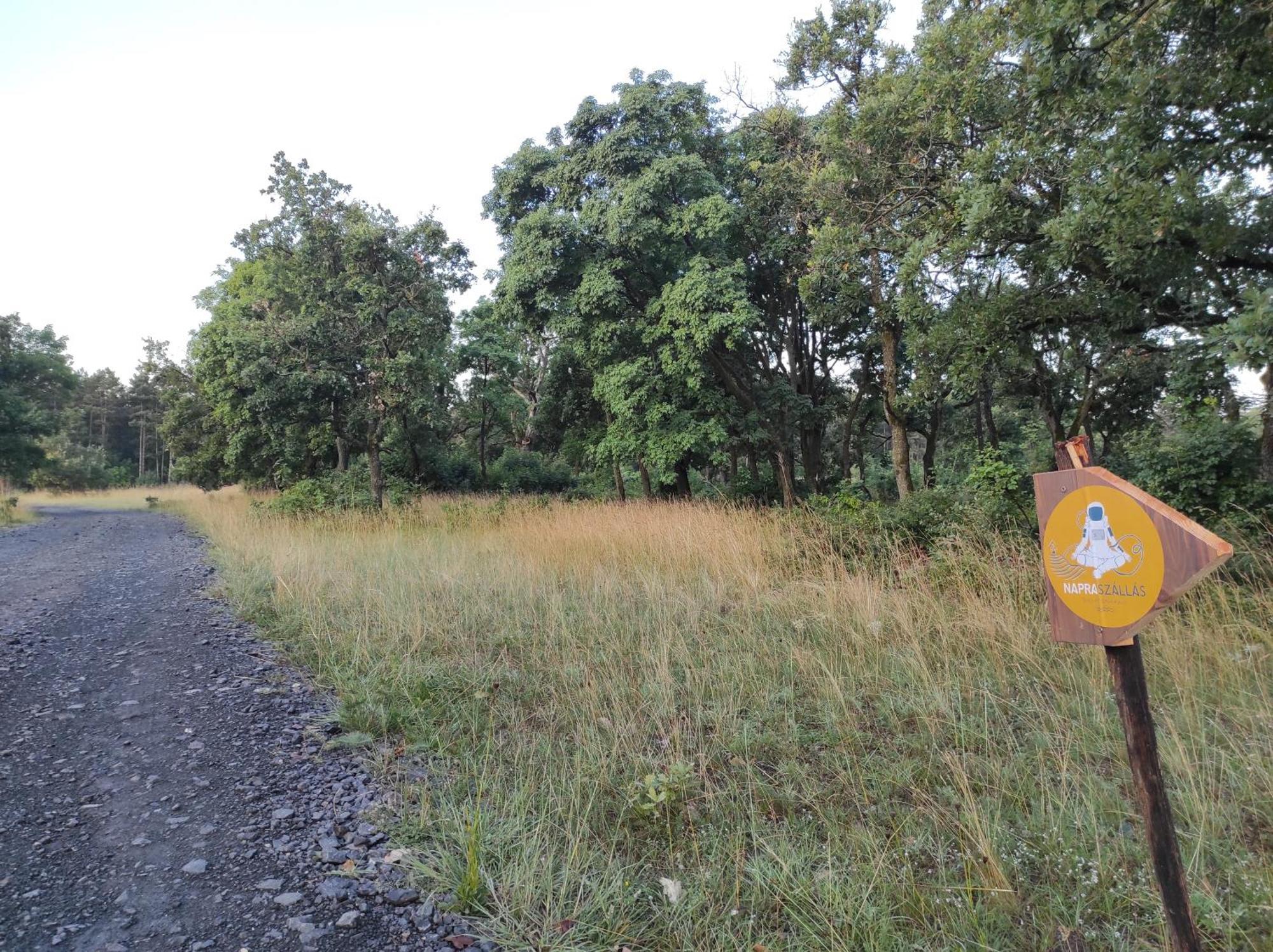 Napraszallas Vendeghaz Balatonakali Exteriör bild