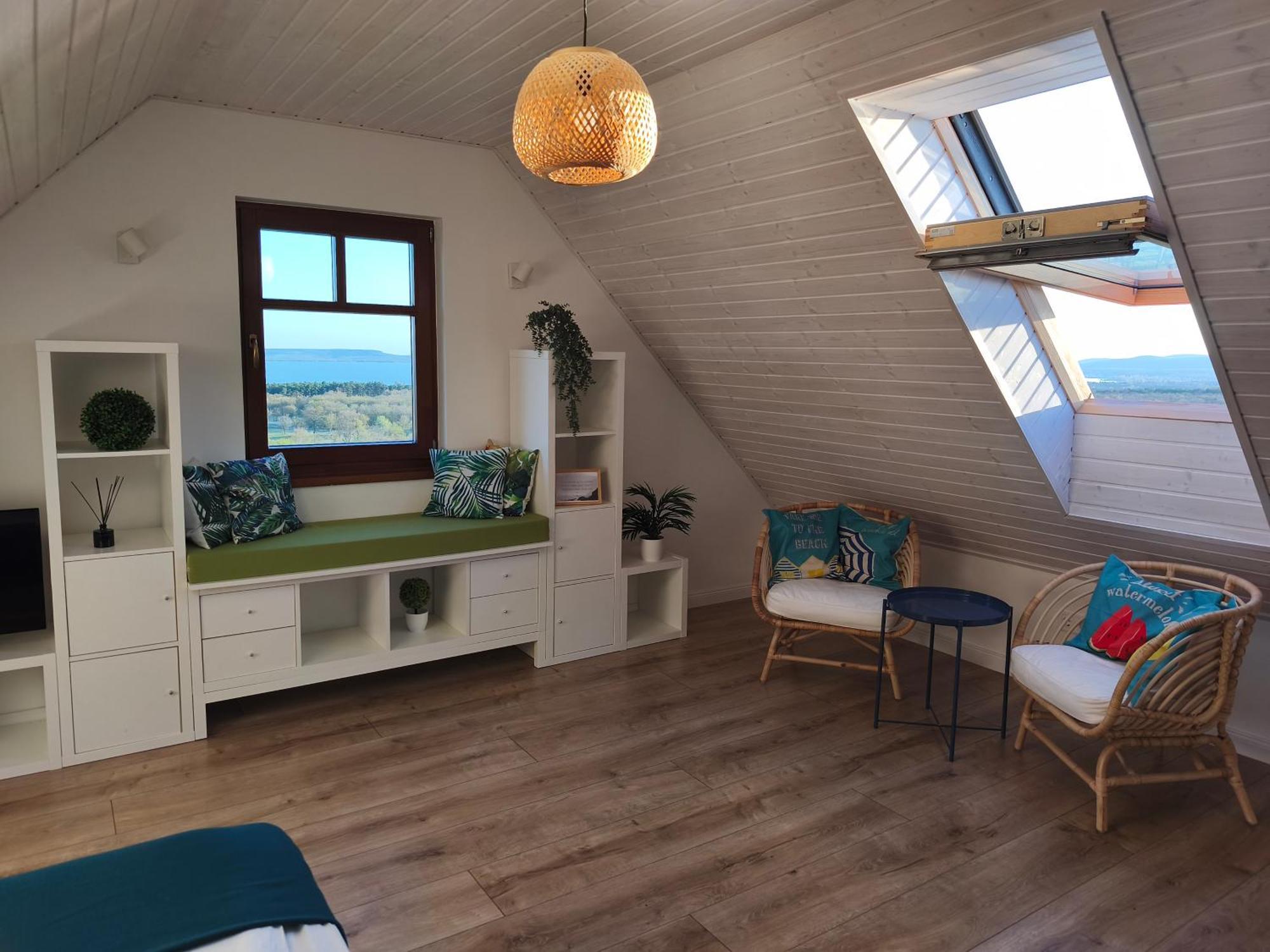 Napraszallas Vendeghaz Balatonakali Exteriör bild
